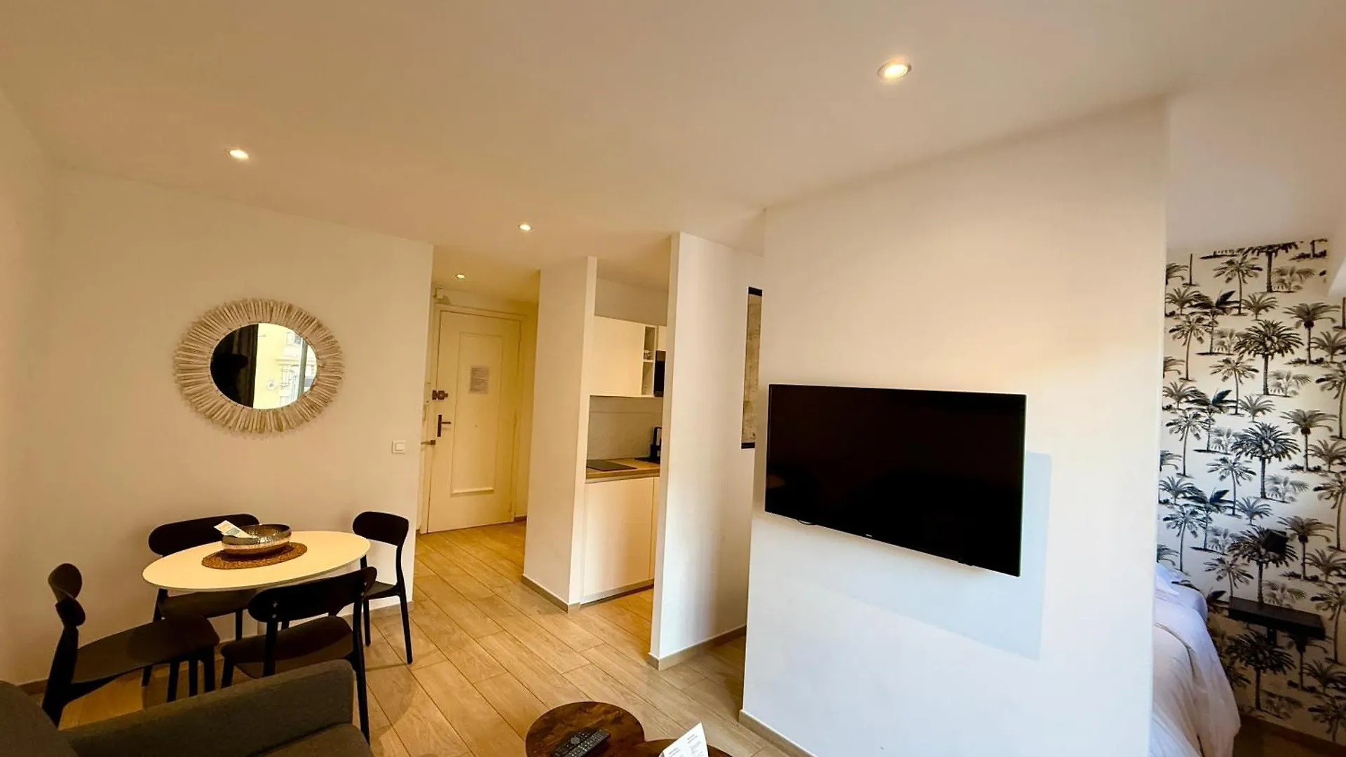Apartment C001-Beau Studio Neuf Situe Au Centre Cannes